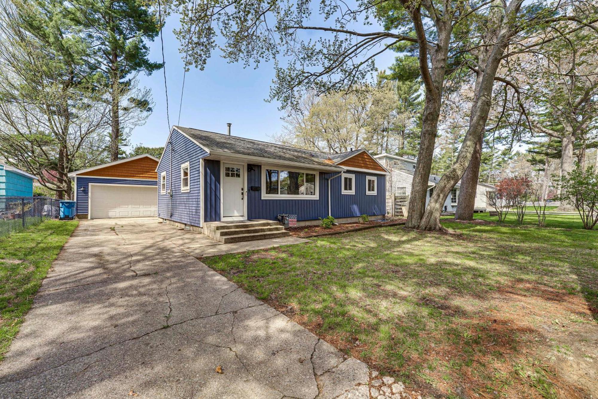 Walk To Beach Lake Michigan Getaway! Muskegon Exterior foto