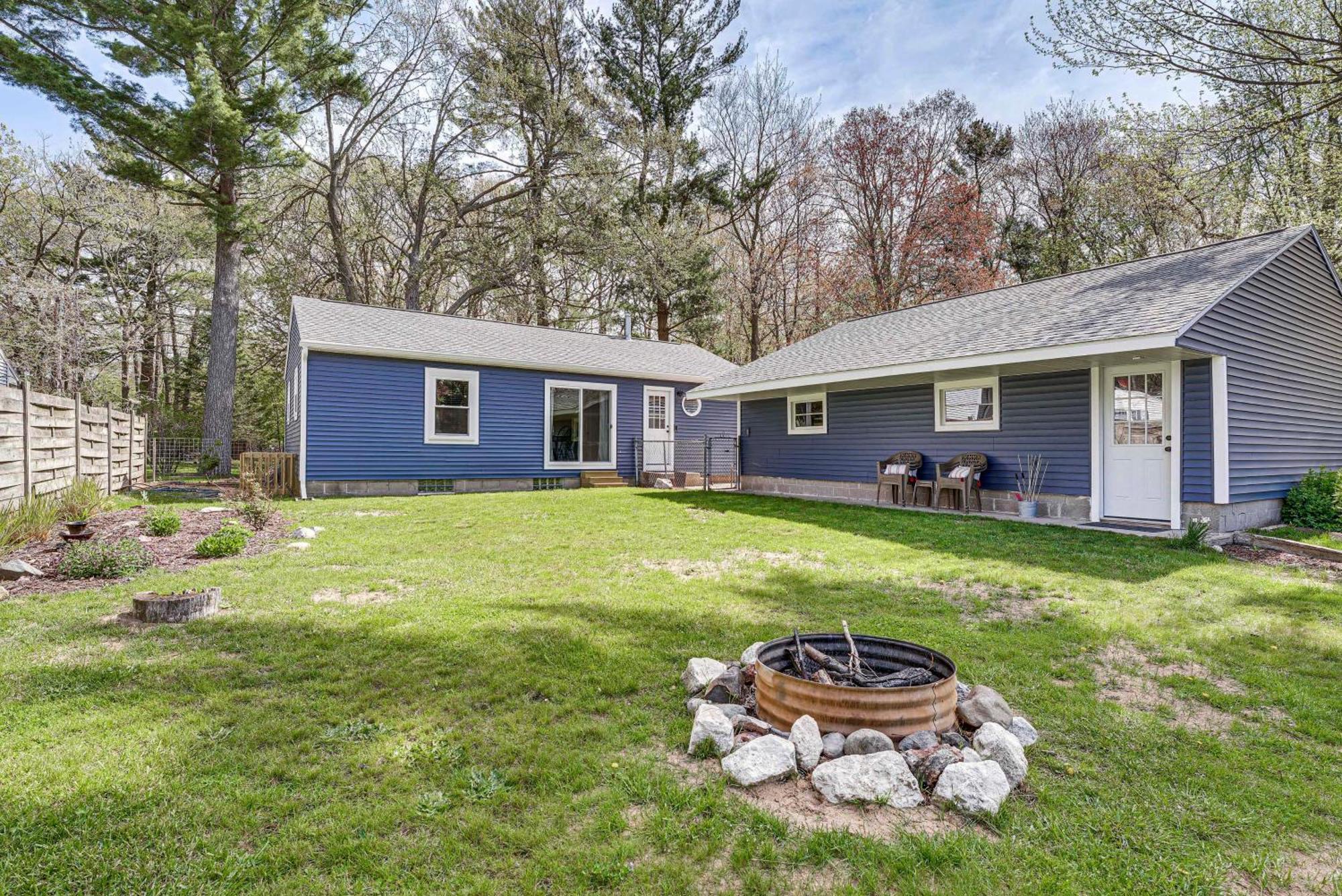 Walk To Beach Lake Michigan Getaway! Muskegon Exterior foto